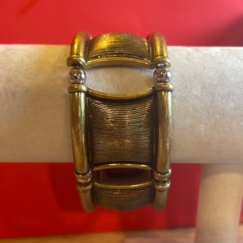 Vintage Antique Gold Tone Chunky Stretch Bracelet